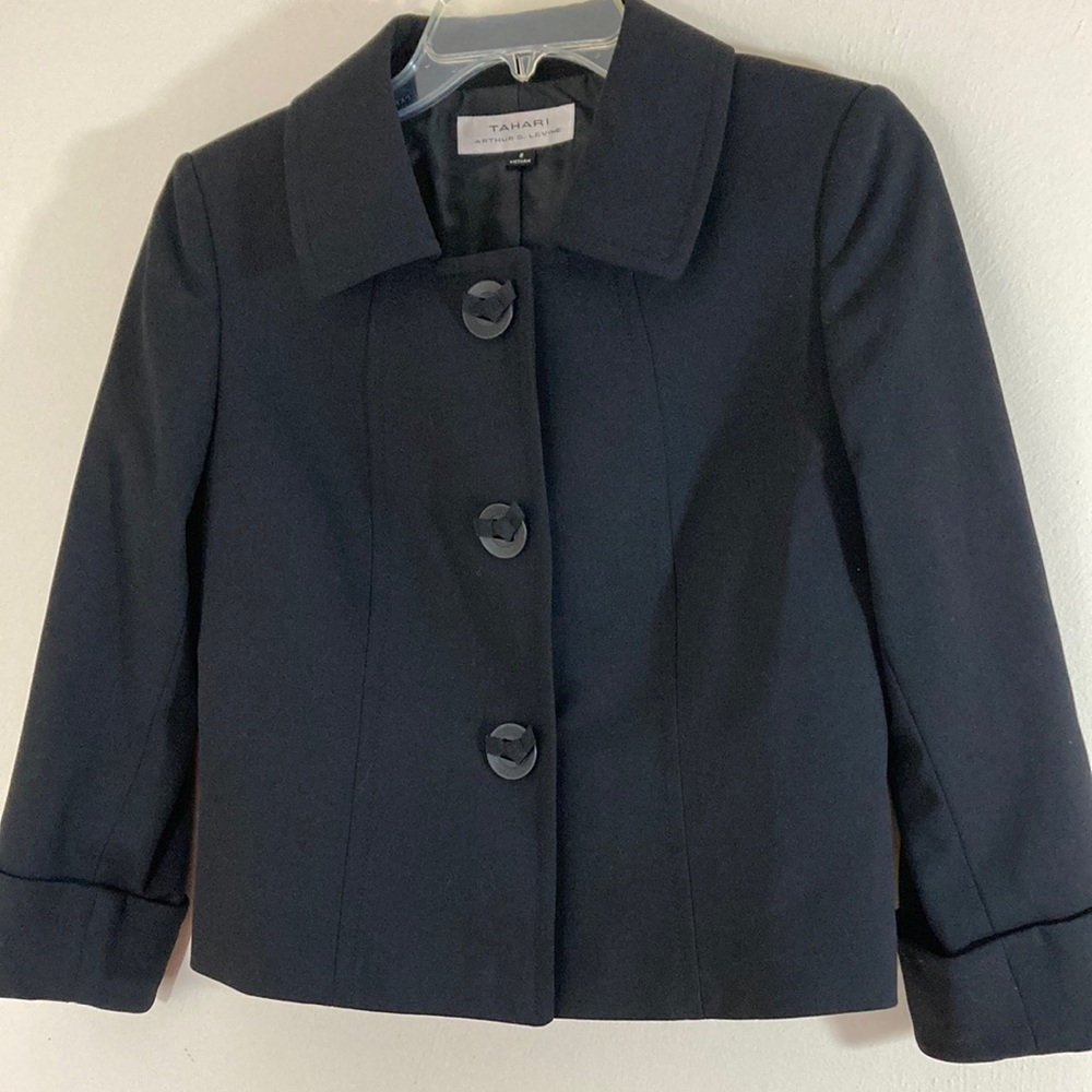 Tahari Arthur Levine Black Jacket Size 2